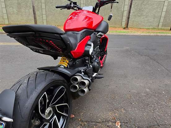 DUCATI-DIAVEL V4 DUCATI-DIAVEL V4-2025