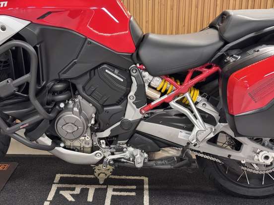DUCATI-MULTISTRADA 1200 V4 S-2023