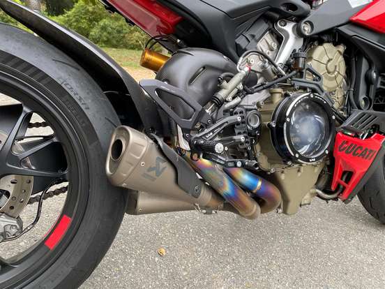 DUCATI-STREETFIGHTER V4 S DUCATI-STREETFIGHTER V4 S-2023