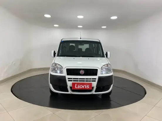 FIAT-DOBLÒ-1.8 MPI ESSENCE 16V FLEX 4P MANUAL FIAT-DOBLÒ-2018