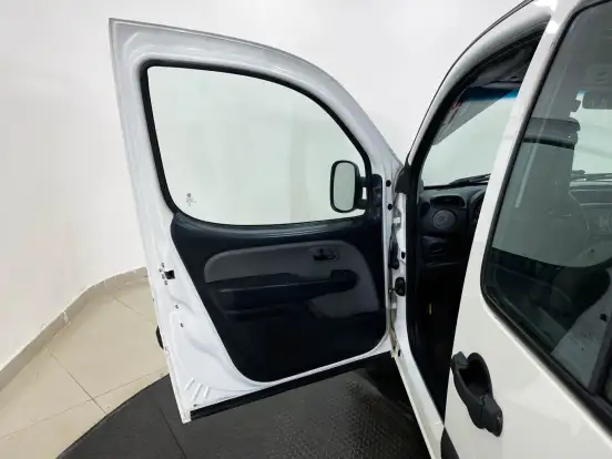 FIAT-DOBLÒ-1.8 MPI ESSENCE 16V FLEX 4P MANUAL FIAT-DOBLÒ-2018