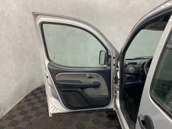 FIAT-DOBLÒ-1.8 MPI ESSENCE 7L 16V FLEX 4P MANUAL FIAT-DOBLÒ-2020