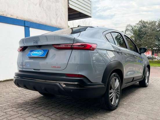 FIAT-FASTBACK-2023