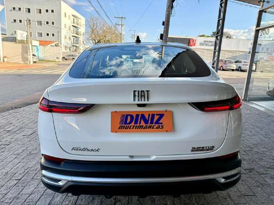 FIAT-FASTBACK-2023