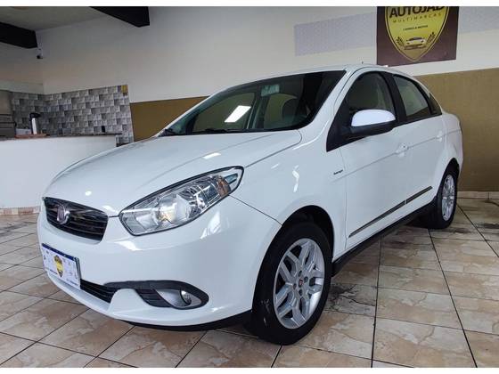 FIAT GRAND SIENA 1.6 MPI ESSENCE 16V FLEX 4P AUTOMATIZADO