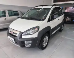 FIAT IDEA 1.8 MPI ADVENTURE 16V FLEX 4P MANUAL FIAT IDEA 1.8 MPI ADVENTURE 16V FLEX 4P MANUAL
