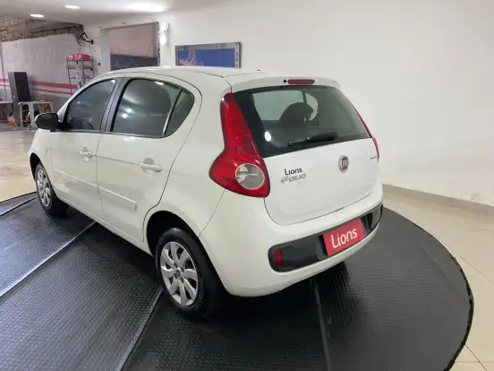 FIAT-PALIO-2016
