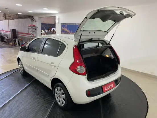 FIAT-PALIO-2016