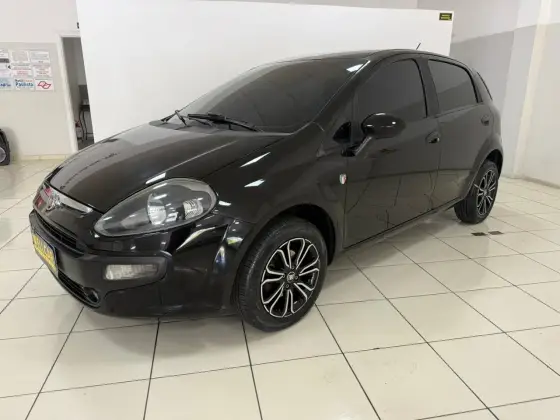 FIAT PUNTO 1.4 ATTRACTIVE ITALIA 8V FLEX 4P MANUAL FIAT PUNTO 1.4 ATTRACTIVE ITALIA 8V FLEX 4P MANUAL