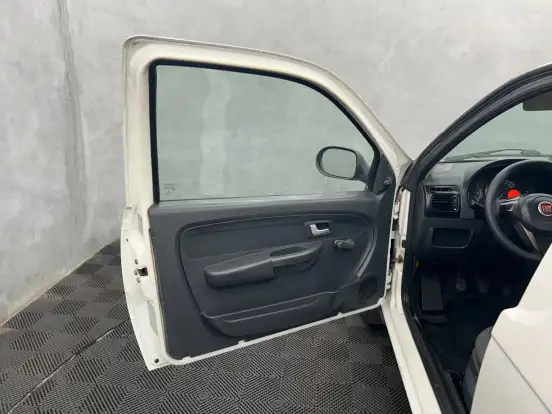 FIAT-STRADA-2016