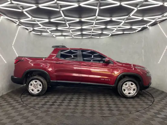 FIAT-TORO-1.8 16V EVO FLEX FREEDOM AT6 FIAT-TORO-2017