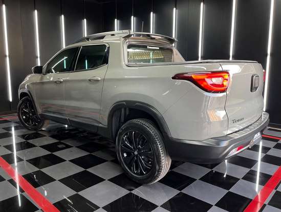 FIAT-TORO-2024