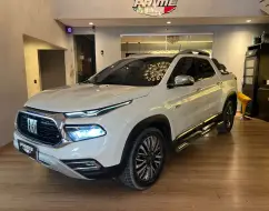 FIAT TORO 2.0 16V TURBO DIESEL RANCH 4WD AT9 FIAT TORO 2.0 16V TURBO DIESEL RANCH 4WD AT9