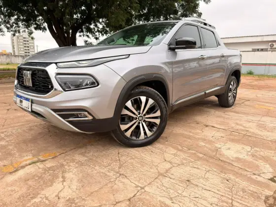 FIAT TORO 2.0 16V TURBO DIESEL VOLCANO 4WD AT9