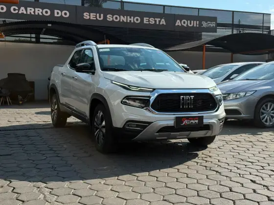 FIAT TORO 2.0 16V TURBO DIESEL VOLCANO 4WD AT9