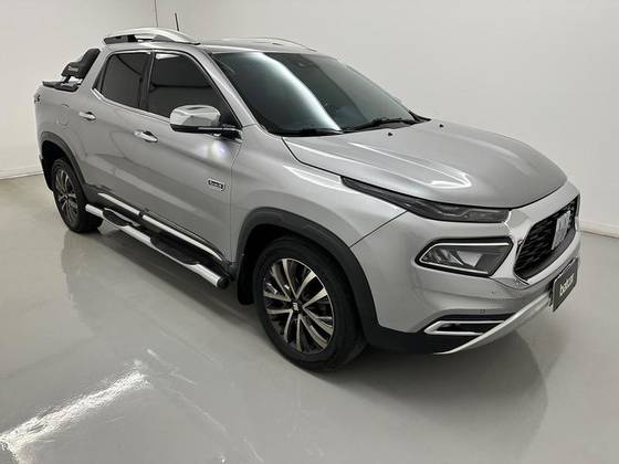 FIAT TORO 2.0 16V TURBO DIESEL RANCH 4WD AT9