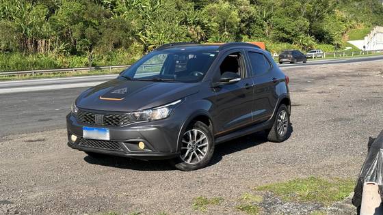 FIAT ARGO 1.3 FIREFLY FLEX TREKKING MANUAL