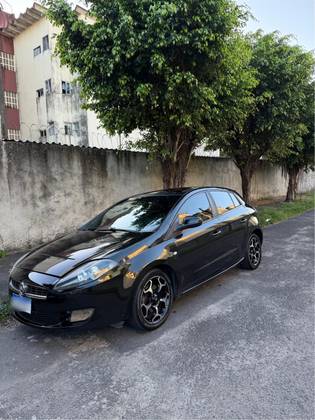 FIAT BRAVO 1.8 BLACKMOTION 16V FLEX 4P AUTOMATIZADO