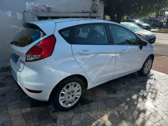 FORD FIESTA 1.5 S HATCH 16V FLEX 4P MANUAL