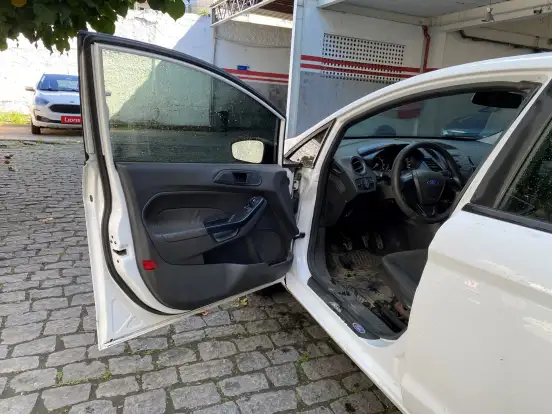 FORD-FIESTA-1.5 S HATCH 16V FLEX 4P MANUAL FORD-FIESTA-2014