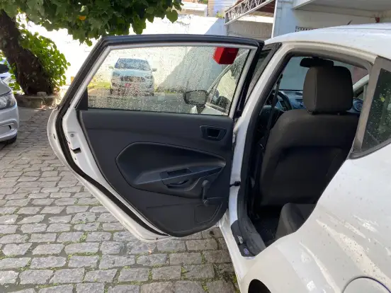 FORD-FIESTA-1.5 S HATCH 16V FLEX 4P MANUAL FORD-FIESTA-2014