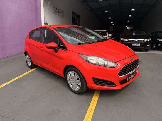 FORD-FIESTA-2016