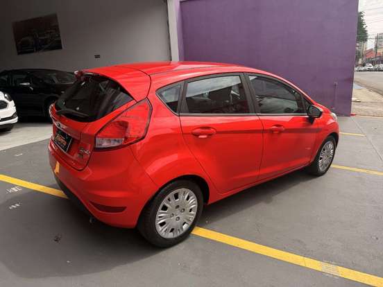 FORD-FIESTA-2016