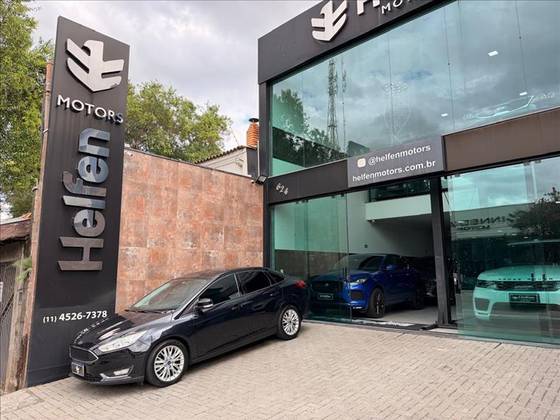 FORD FOCUS 2.0 SE FASTBACK 16V FLEX 4P POWERSHIFT