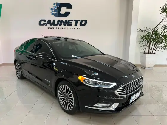 FORD FUSION 2.0 TITANIUM 16V HÍBRIDO 4P AUTOMÁTICO FORD FUSION 2.0 TITANIUM 16V HÍBRIDO 4P AUTOMÁTICO