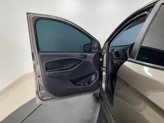FORD-KA-2020