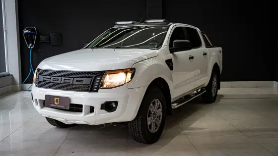 FORD RANGER 2.2 XLS 4X4 CD 16V DIESEL 4P MANUAL FORD RANGER 2.2 XLS 4X4 CD 16V DIESEL 4P MANUAL