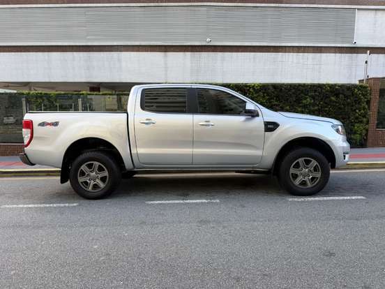 FORD-RANGER-2.2 XLS 4X2 CD 16V DIESEL 4P AUTOMÁTICO FORD-RANGER-2021