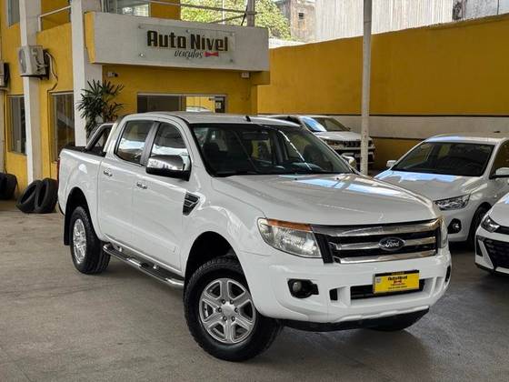 FORD RANGER 2.5 XLT 4X2 CD 16V FLEX 4P MANUAL