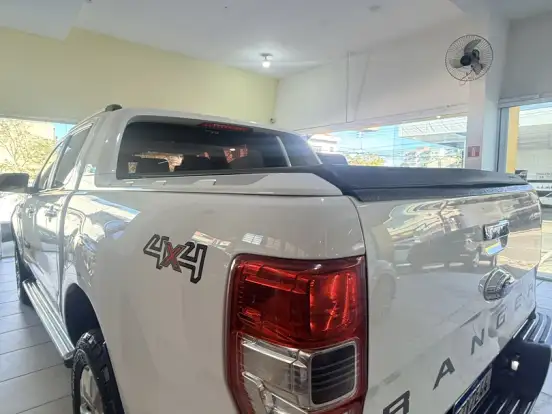 FORD-RANGER-3.2 LIMITED 4X4 CD 20V DIESEL 4P AUTOMÁTICO FORD-RANGER-2019