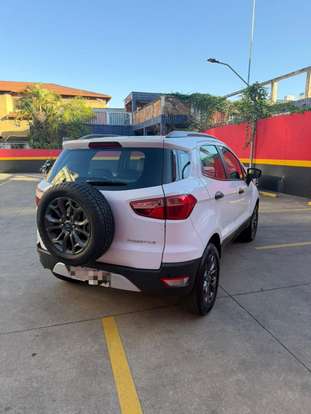 FORD-ECOSPORT-2013