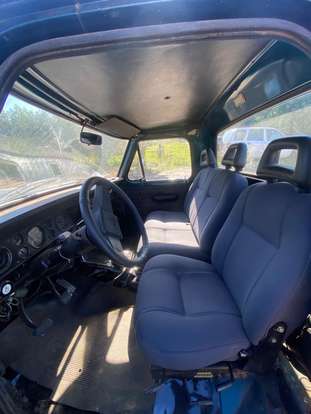 FORD-F-1000-1986