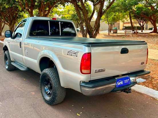 FORD-F-250-3.9 XLT MAX POWER 4X4 CS DIESEL 2P MANUAL FORD-F-250-2008