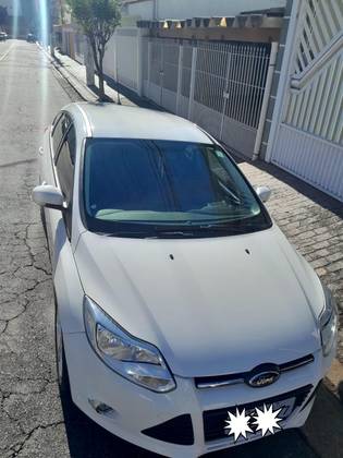 FORD FOCUS 1.6 SE 16V FLEX 4P MANUAL