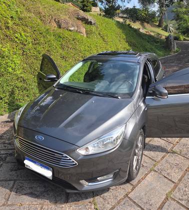 FORD FOCUS 2.0 TITANIUM PLUS 16V FLEX 4P POWERSHIFT
