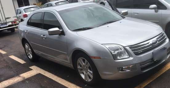FORD-FUSION-2006