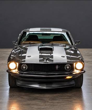FORD MUSTANG 5.0 FASTBACK V8 GASOLINA 2P AUTOMÁTICO