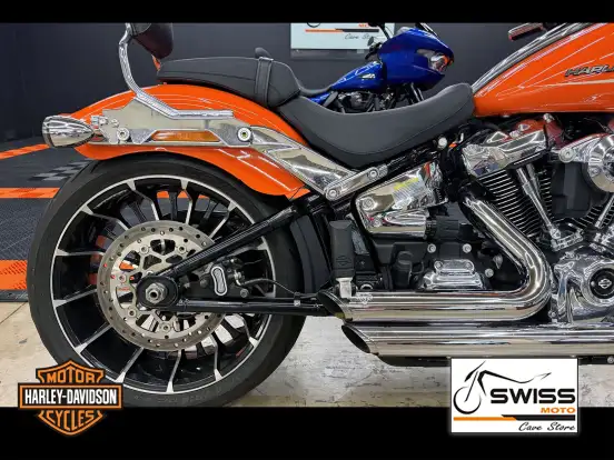 HARLEY-DAVIDSON-SOFTAIL BREAKOUT-2023