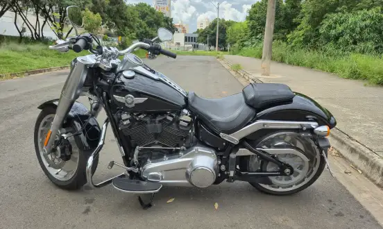 HARLEY-DAVIDSON-SOFTAIL FAT BOY-2018