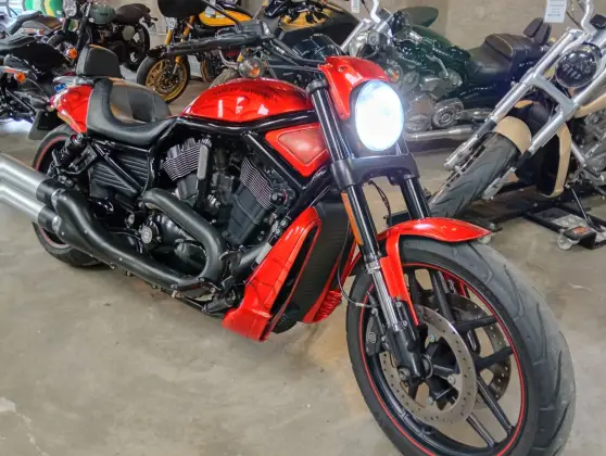 HARLEY-DAVIDSON V ROD NIGHT ROD ESPECIAL HARLEY-DAVIDSON V ROD NIGHT ROD ESPECIAL