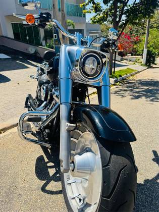 HARLEY-DAVIDSON SOFTAIL FAT BOY 114 