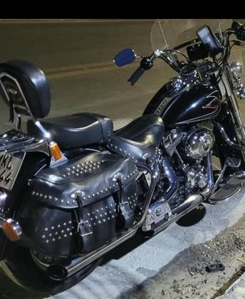 HARLEY-DAVIDSON SOFTAIL HERITAGE CLASSIC 