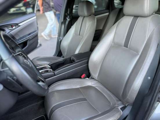 HONDA-CIVIC-2019