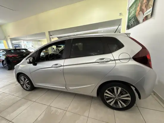 HONDA-FIT-2015