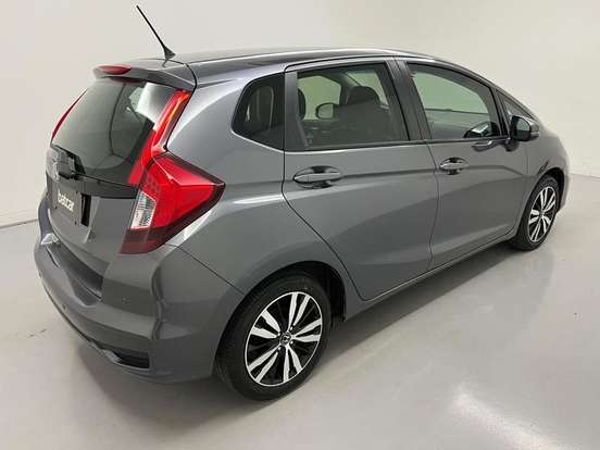 HONDA-FIT-2017