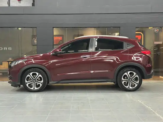 HONDA-HR-V-2015